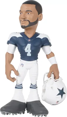 GameChangers Dallas Cowboys Dak Prescott Figurine