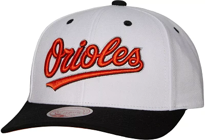 Mitchell & Ness Men's Baltimore Orioles White Pro Snapback Hat