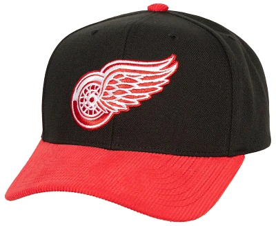 Mitchell & Ness Adult Detroit Red Wings Cord Black Snapback Hat