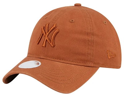 New Era Women's New York Yankees Brown 9Twenty Adjustable Hat