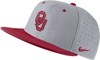 Nike Men's Oklahoma Sooners Grey Dri-FIT Aero True Baseball Fitted Hat