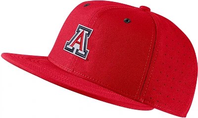 Nike Men's Arizona Wildcats Cardinal Aero True Baseball Fitted Hat