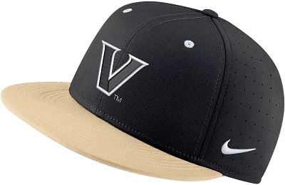 Nike Men's Vanderbilt Commodores Black Dri-FIT Aero True Baseball Fitted Hat