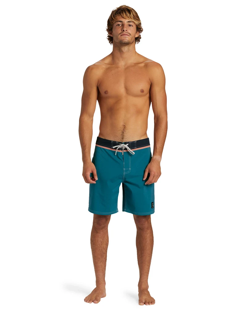 Quiksilver Men's Original Straight Leg Solid 18" Boardshorts