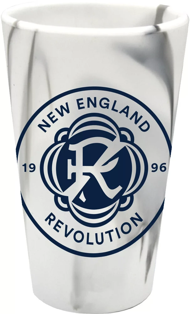 WinCraft New England Revolution Silicone Pint Glass