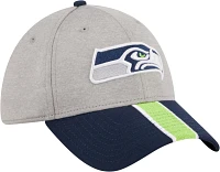 New Era Men's Seattle Seahawks Stripe Grey 39Thirty Stretch Fit Hat