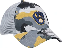 New Era Youth Milwaukee Brewers Camo Active 39Thirty Stretch Fit Hat