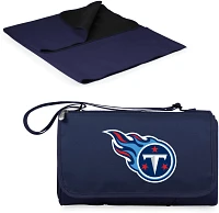 Picnic Time Tennessee Titans Outdoor Picnic Blanket Tote