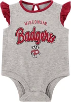 Gen2 Infant Wisconsin Badgers Dolled Up 3-Piece Set