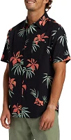 Quiksilver Men's Apero Classic Short Sleeve Pocket Shirt