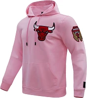 Pro Standard Men's Chicago Bulls Pink Chenille Pullover Hoodie