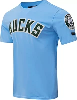 Pro Standard Milwaukee Bucks Chenille T-Shirt