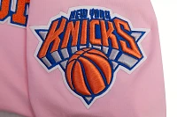 Pro Standard Men's New York Knicks Pink Logo Team T-Shirt