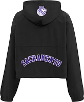 Pro Standard Women's Sacramento Kings Woven Half Zip Jacket