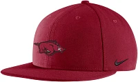 Nike Men's Arkansas Razorbacks Cardinal Pro Flatbill Hat