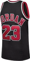 Mitchell & Ness Men's Chicago Bulls Michael Jordan #23 Authentic 1997-98 Black Jersey