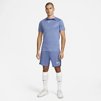 Nike Dri-FIT Academy Men's Short-Sleeve Soccer Shirt