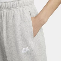 Nike Sportswear Women's Club Fleece Mid-Rise Oversized Sweatpants