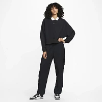 Nike Sportswear Women's Plush Oversized Crew-Neck Mod Crop Sweatshirt
