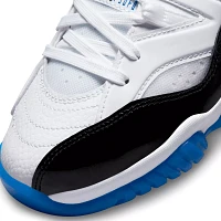 Jordan Kids' Grade School Jumpman Two Trey Basketball Shoes