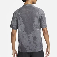 Nike Men's Dri-FIT ADV A.P.S. Engineered Short-Sleeve Fitness T-Shirt