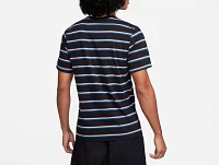 Nike Men's Sportswear Club Stripe Short Sleeve T-Shirt