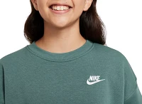 Nike Girls' Sportswear Club Fleece Oversized Sweatshirt