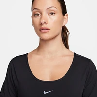 Nike Women's One Classic Dri-FIT Short-Sleeve Cropped Twist Top