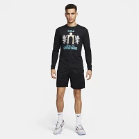 Nike Men's Lebron James Long Sleeve Graphic T-Shirt