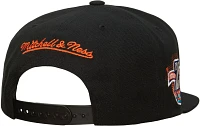 Mitchell & Ness New York Islanders Big Face Snapback Hat