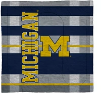 Pegasus Sports Michigan Wolverines 3-Piece Queen Bedding Set