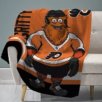 Uncanny Brands Philadelphia Flyers Gritty Blanket