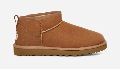 UGG® Men's Classic Ultra Mini Sheepskin Classic Boots in Chestnut