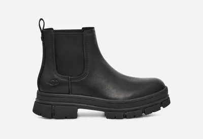 UGG® Women's Ashton Chelsea Leather Boots in Black