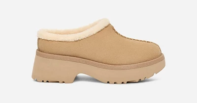 UGG® Women's New Heights Cozy Clog Suede Shoes in Mustard Seed