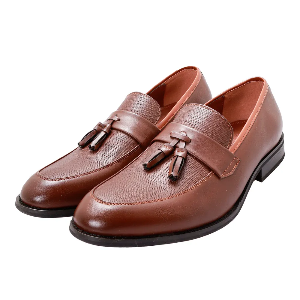 Zapatos de vestir color cognac para hombre Dorothy Gaynor