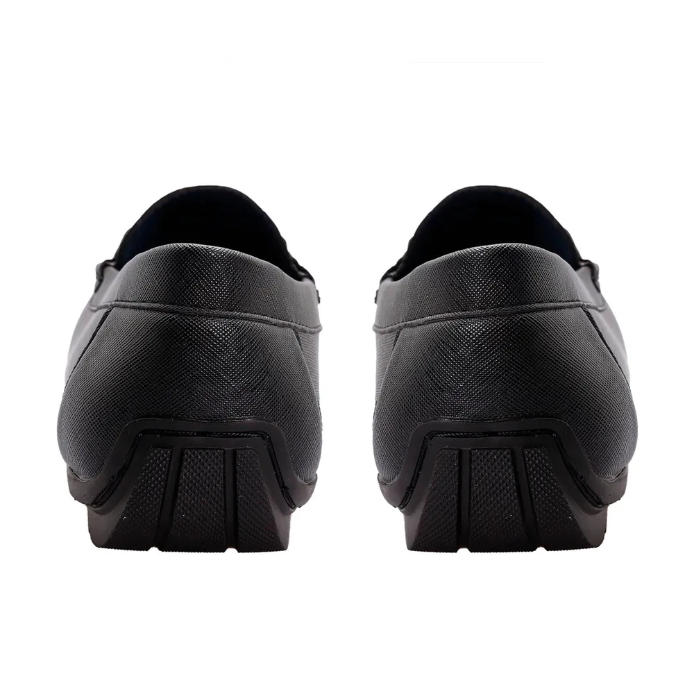 Mocasines color negro para hombre con textura safiano Dorothy Gaynor