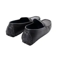 Mocasines color negro para hombre con tiras cruzadas Dorothy Gaynor