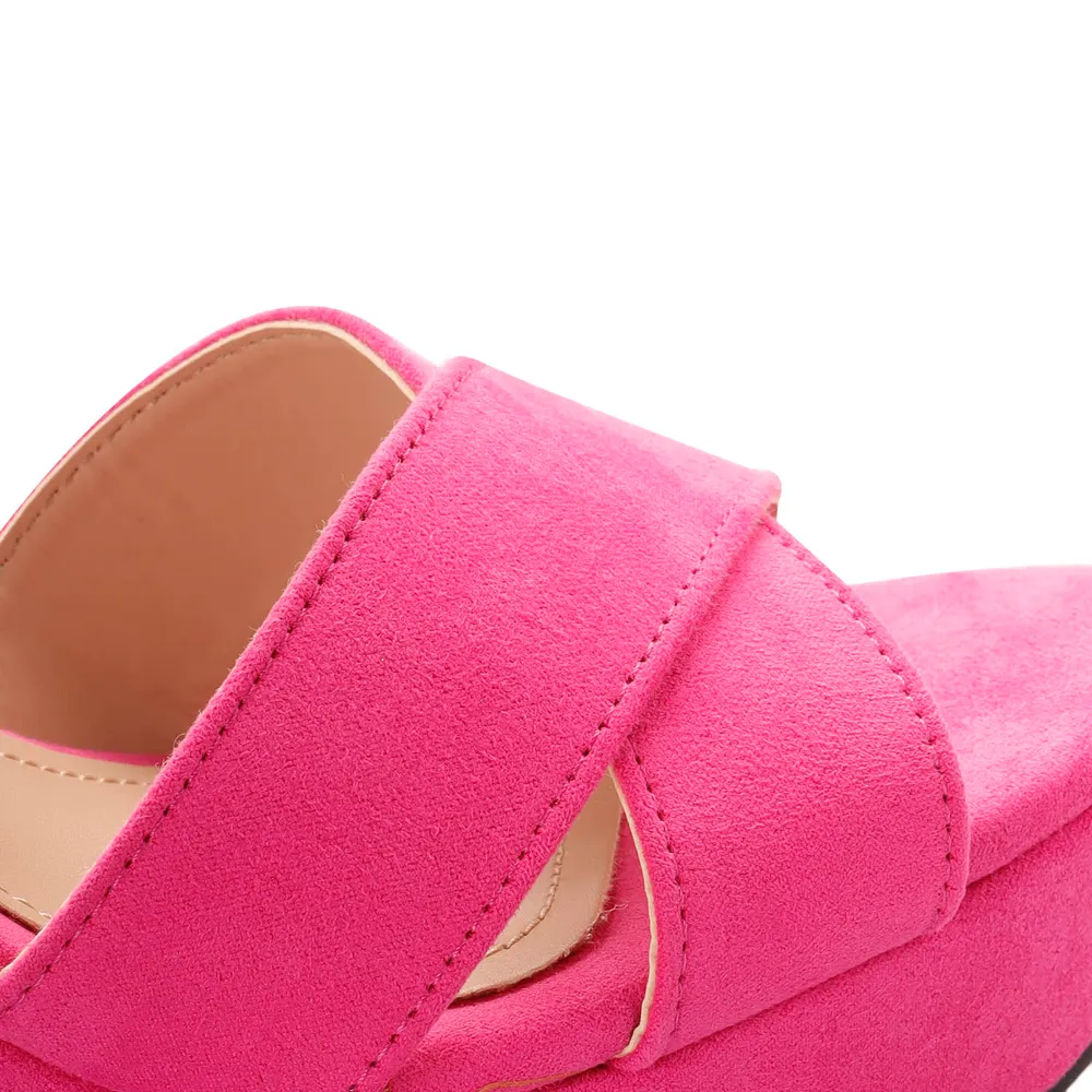 Sandalias Dorothy color rosa plataforma
