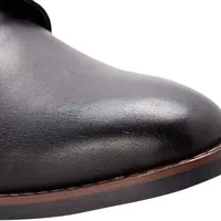 Zapatos Steven color negro con detalle perforado
