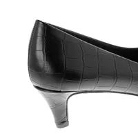 Zapatilla Kate color negro croco confort