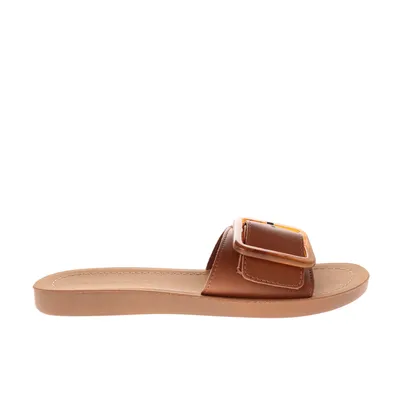 Sandalias Mariel color camel con hebilla tipo ámbar