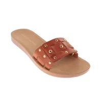 Sandalia Mariel color camel con estoperoles