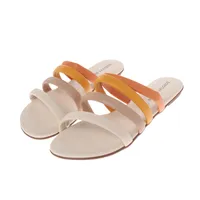 Sandalias Paulette color blanco con cintas de colores en empeine