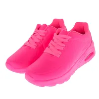 Tenis Rosalía color rosa neón con burbuja de impacto