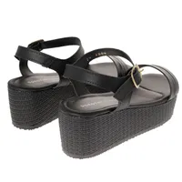 Sandalias Dalia color negro con plataforma