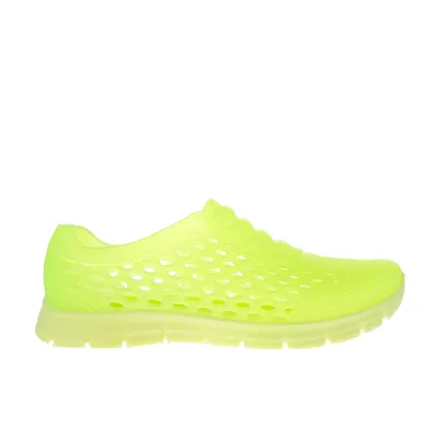 Tenis Sandra color amarillo neon con diseño perforado