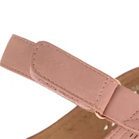 Sandalias Luna confort color rosa claro con cinta cruzada y soporte en tobillo