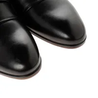 Zapatos Paulo color negro liso con agujetas