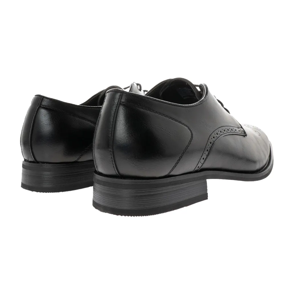 Zapatos Paulo color negro con perforado en punta y laterales